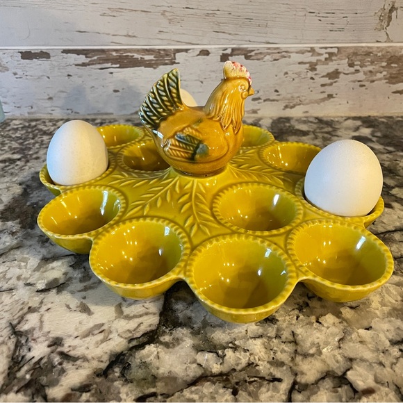 Vtg California Pottery S30 Deviled Egg Round Platter Raised Center Rooster Hen - Picture 6 of 9